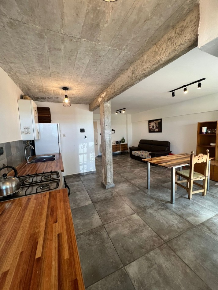 Venta 3AMB EXCELENTE ESTADO PLANTA BAJA CONSTITUCION al 10.000