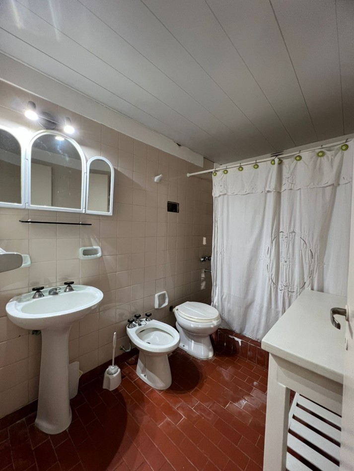 Venta 3AMB EXCELENTE ESTADO PLANTA BAJA CONSTITUCION al 10.000