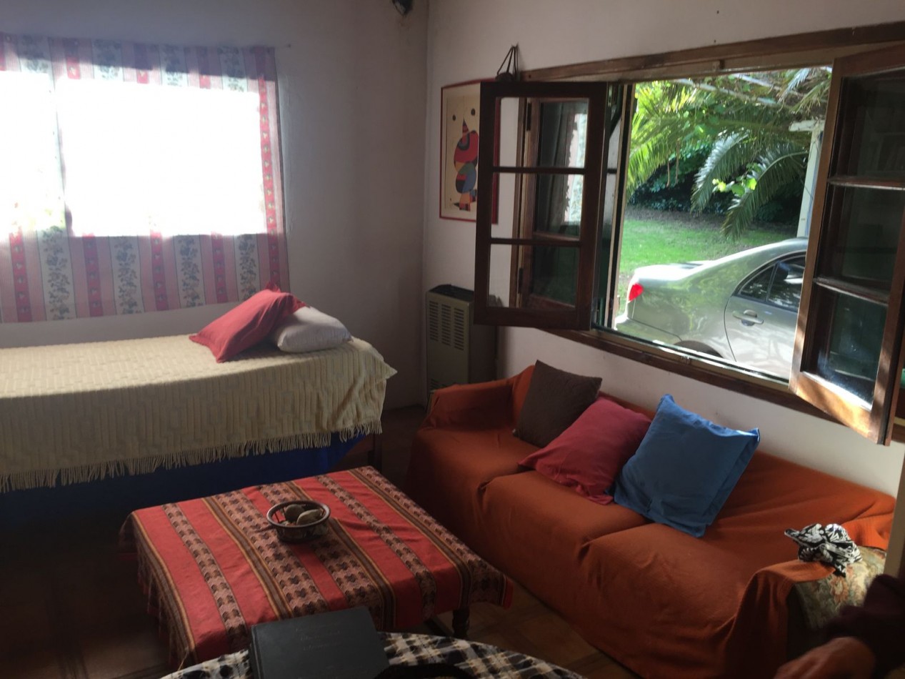 VENTA CASA con AMPLIO LOTE en CHAPADMALAL 