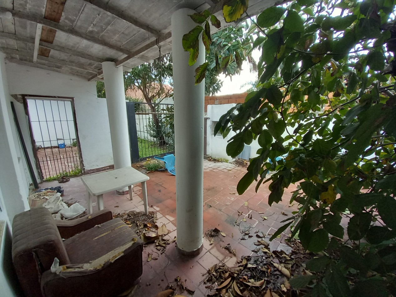 VENTA CHALET al FRENTE MAS CASA al FONDO-RETASADO