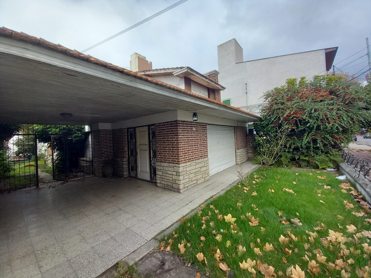 VENTA CHALET al FRENTE MAS CASA al FONDO-RETASADO