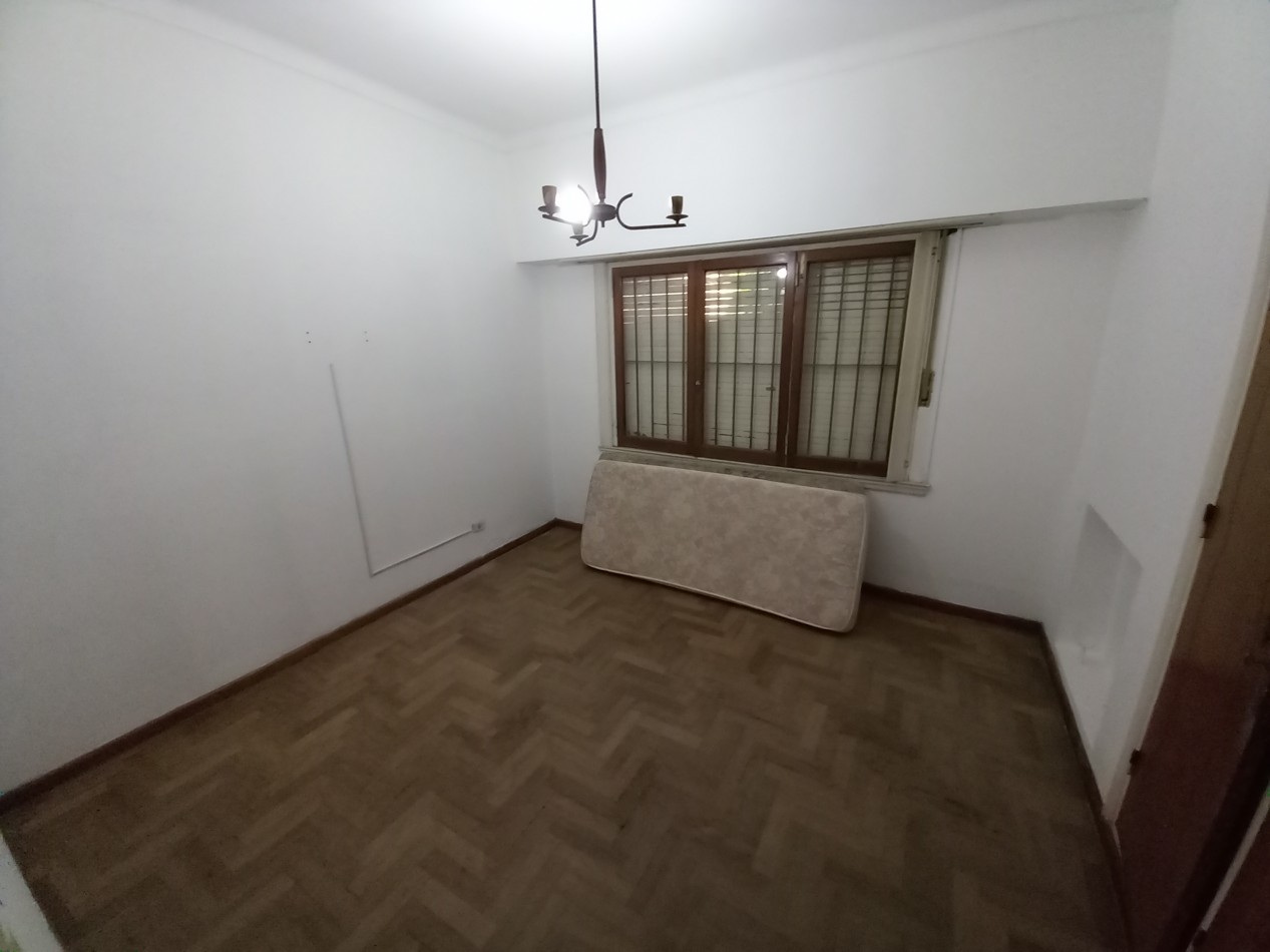 VENTA CHALET al FRENTE MAS CASA al FONDO-RETASADO