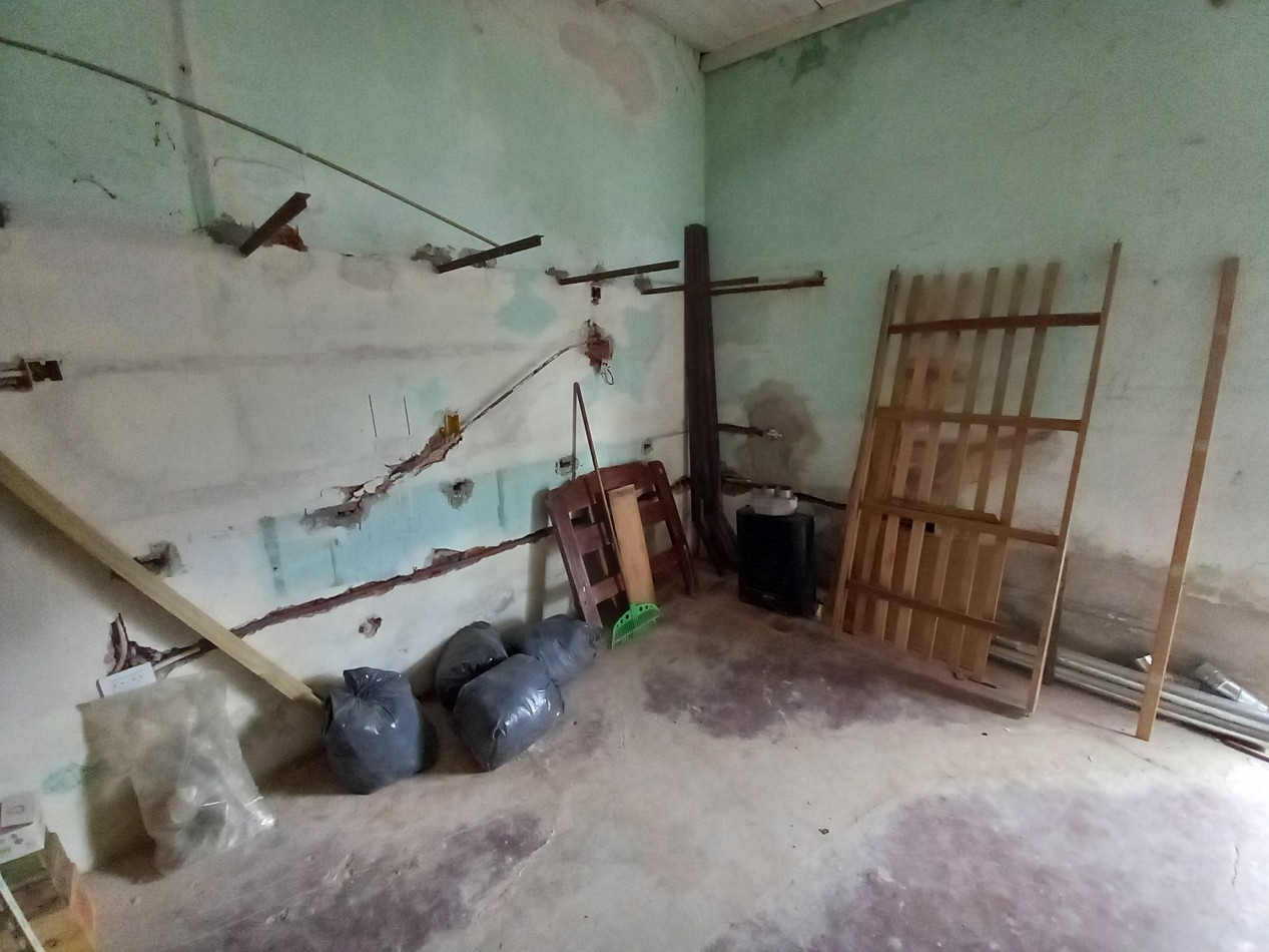 VENTA CHALET al FRENTE MAS CASA al FONDO-RETASADO