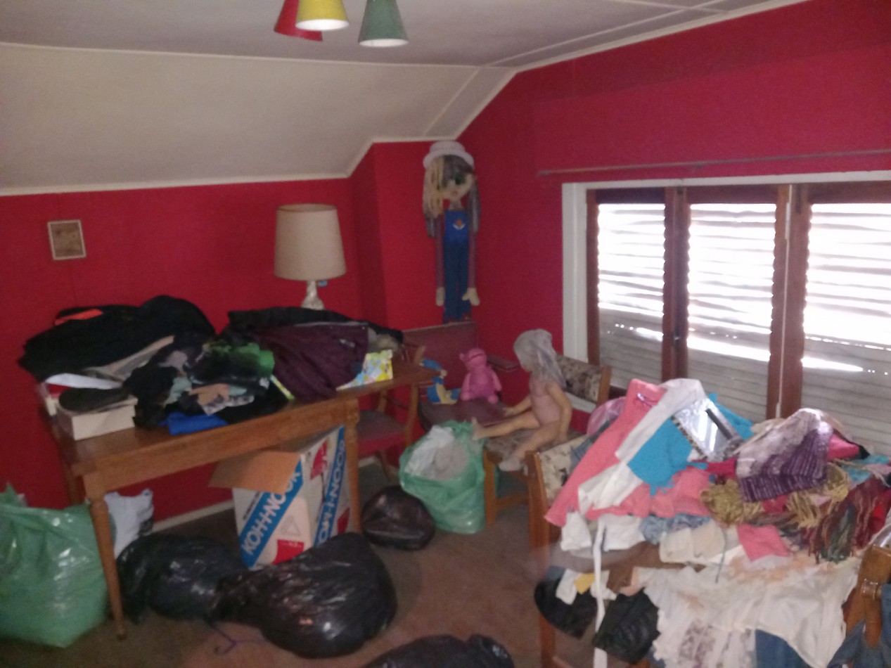 VENTA CHALET al FRENTE MAS CASA al FONDO-RETASADO