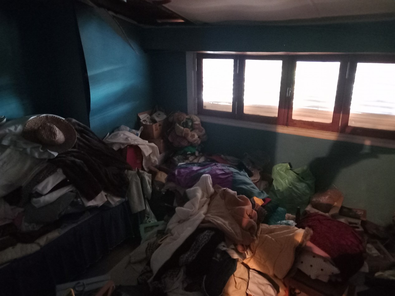 VENTA CHALET al FRENTE MAS CASA al FONDO-RETASADO