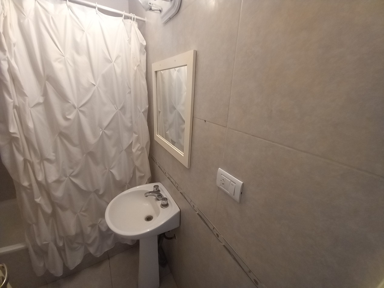 ALQUILER ESTUDIANTE 2AMB EXCELENTE BALCON GUEMES 