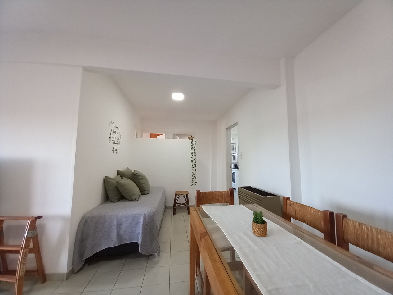 ALQUILER de MARZO a NOVIEMBRE (Por 9 Meses) 3AMB RECICLADO 3 PISO por ESCALERA TEJEDOR y ESTRADA