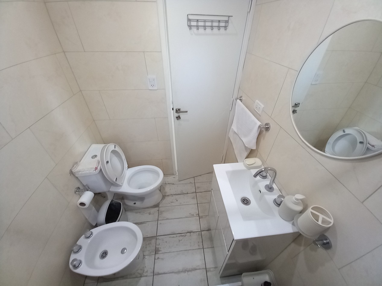 ALQUILER de MARZO a NOVIEMBRE (Por 9 Meses) 3AMB RECICLADO 3 PISO por ESCALERA TEJEDOR y ESTRADA