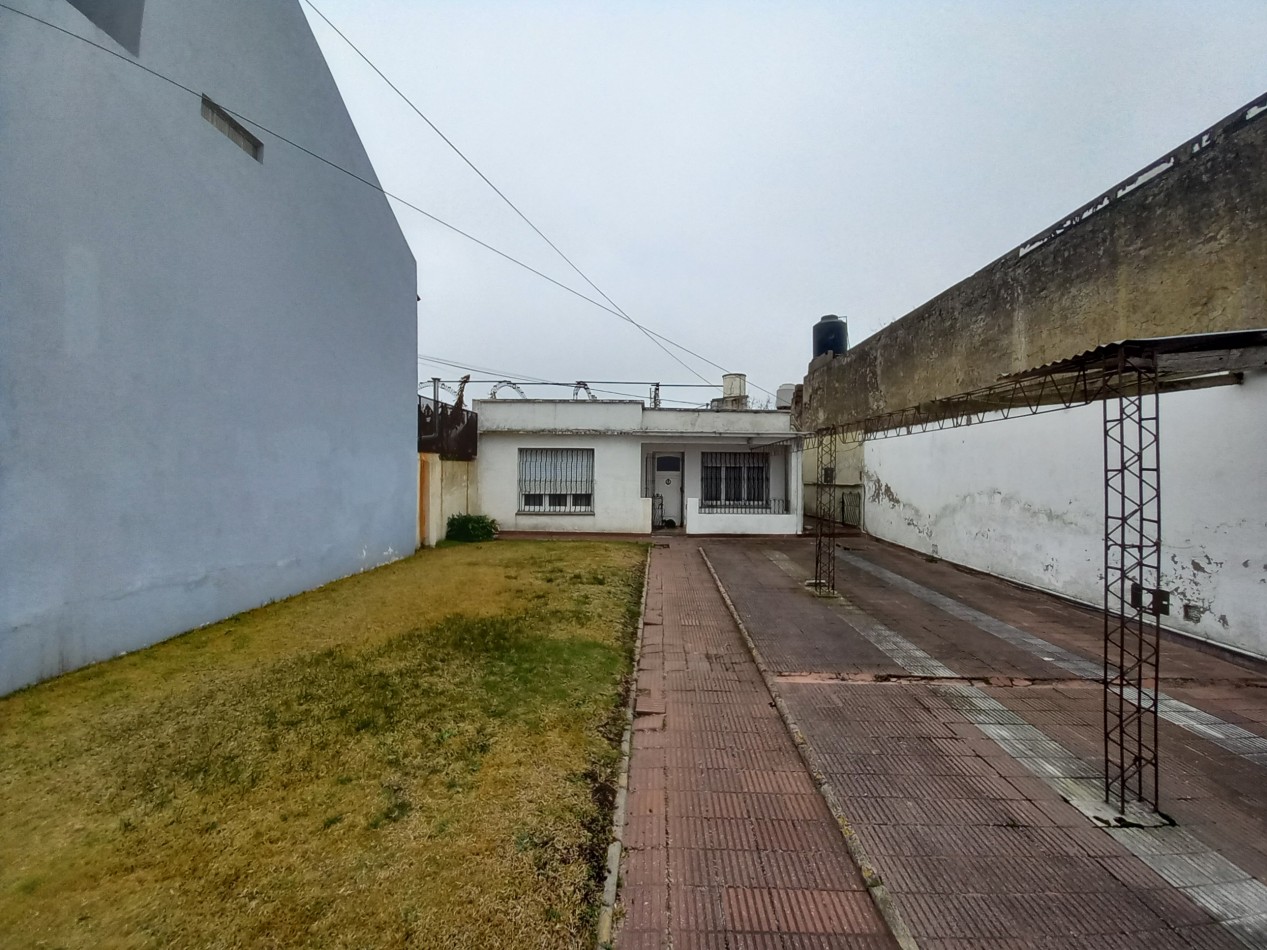 CASA 3AMB MAS DEPARTAMENTO 2 AMB LOTE PROPIO-NO APTO CREDITO-JUNCAL al 3000 