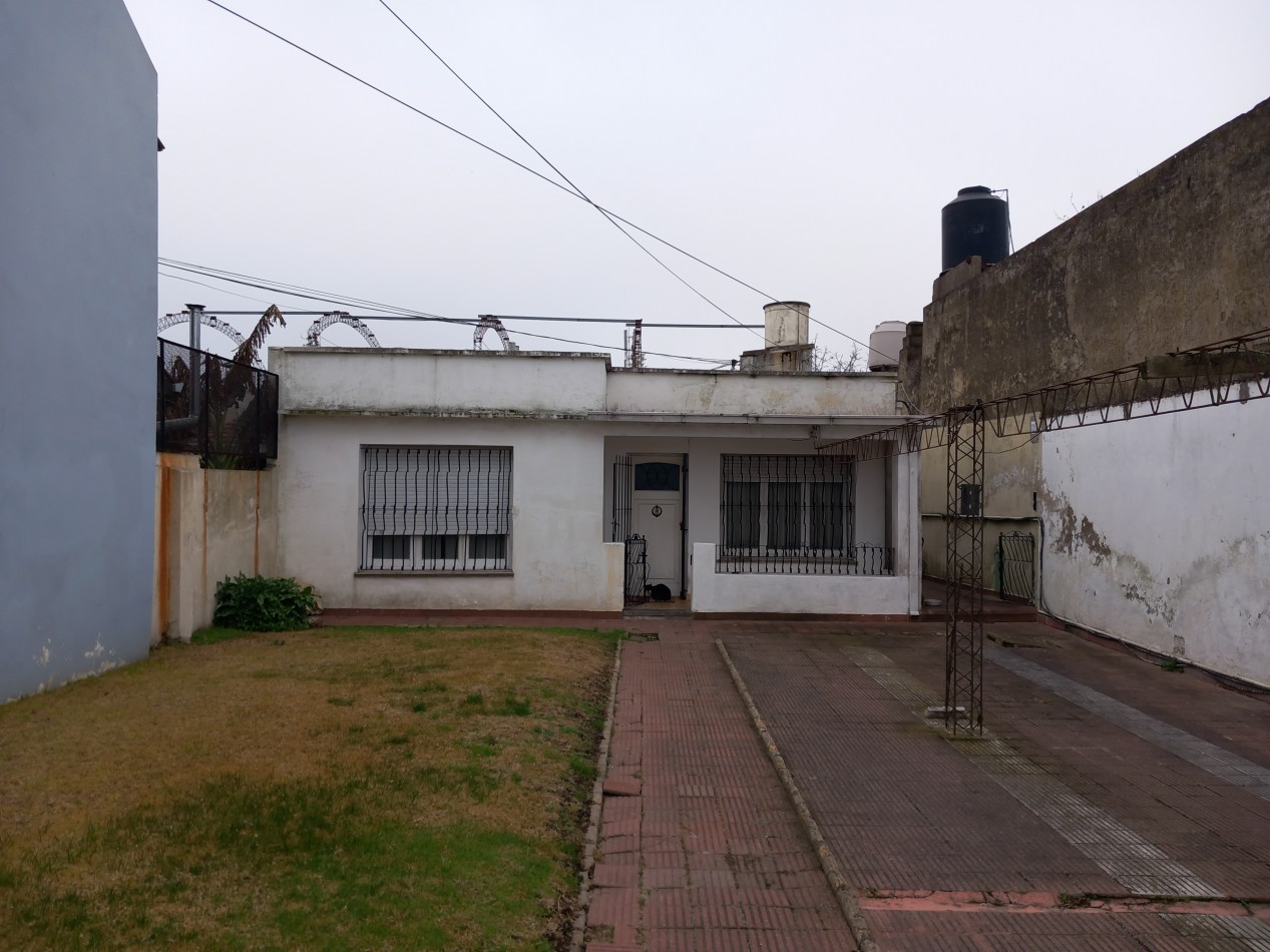 CASA 3AMB MAS DEPARTAMENTO 2 AMB LOTE PROPIO-NO APTO CREDITO-JUNCAL al 3000 