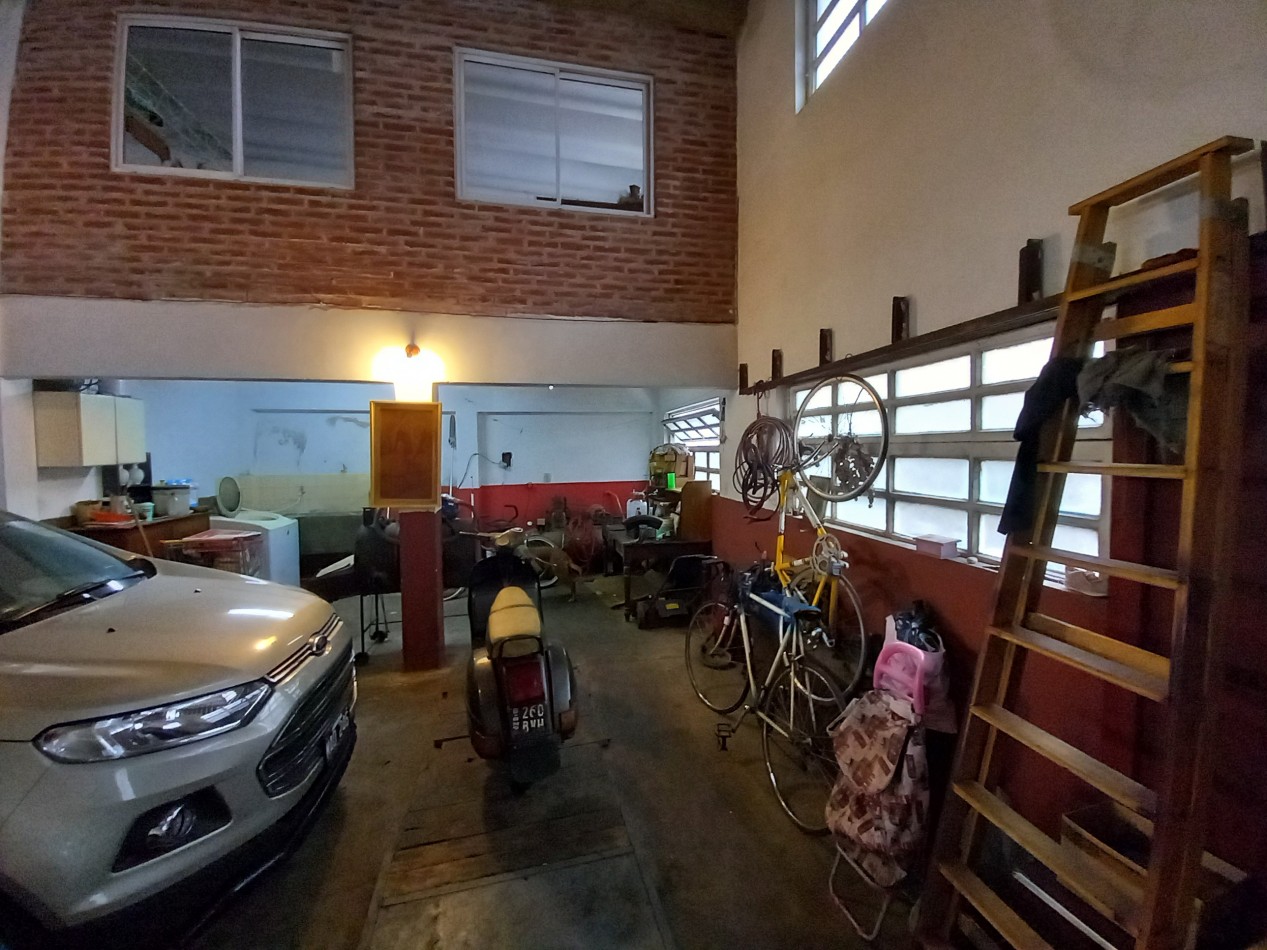 VENTA BLOCK GALPON QUINCHO OFICINA  TRIFASICAy MAS CASA al FONDO