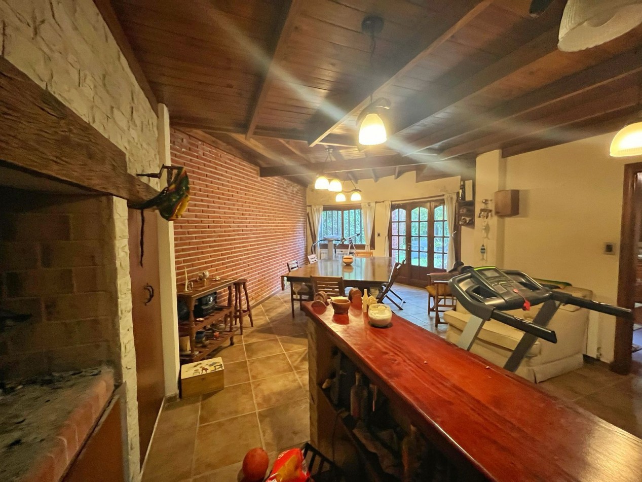 CHALET 6 AMB SOBRE DOS LOTES PISCINA APTO CREDITO EL GROSELLAR