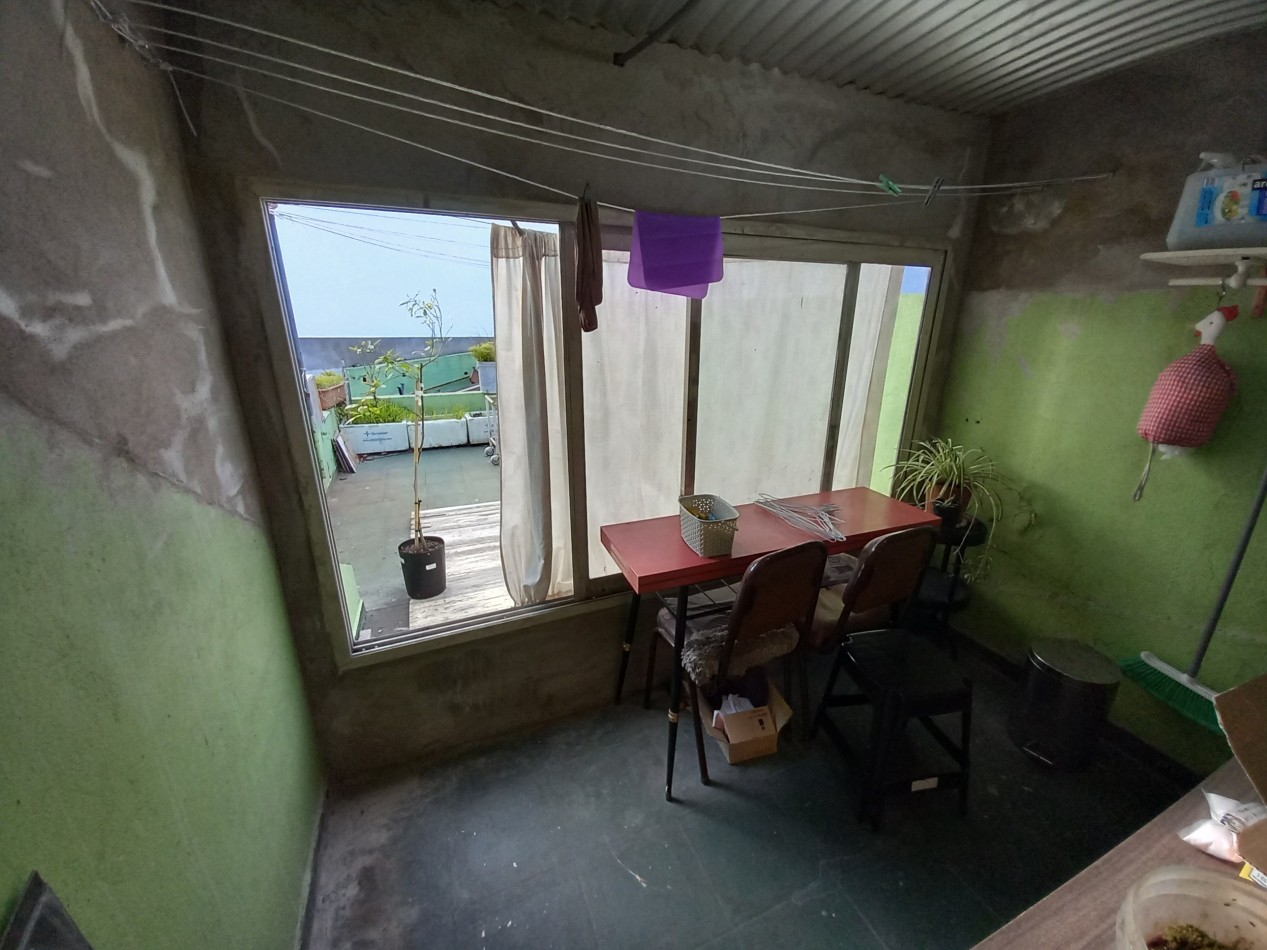 VENTA 2 CASAS en BLOCK-IDEAL para RELIZAR EDIFICIO-INVERSION-ESPAÑA y BOLIVAR