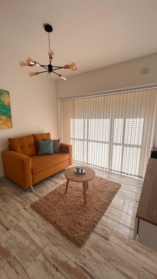 VENTA 2AMB con DEPENDENCIA RECICLADO CENTRO 