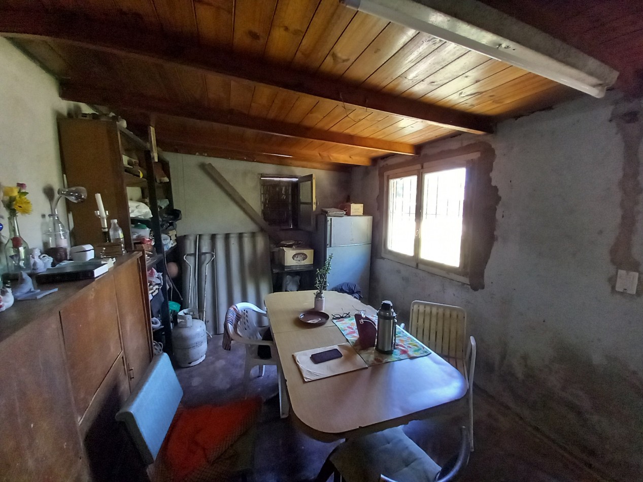 VENTA CASA 3AMB ORIGINAL en ESQUINA