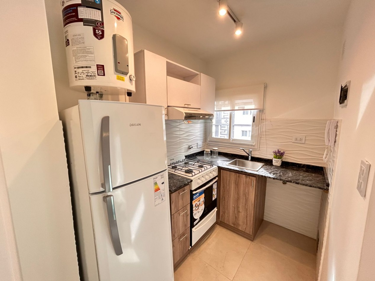 VENTA 1AMB RECICLADO BALCON MUEBLES Y ARTEFACTO A ESTRENAR 