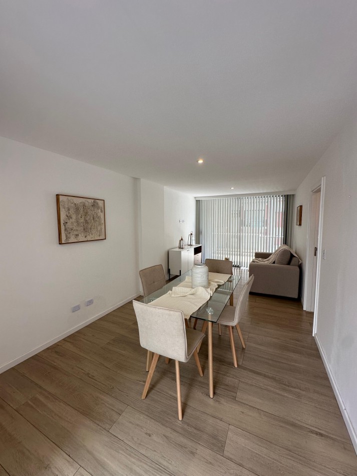 VENTA 2AMB EXCELENTE BALCON 