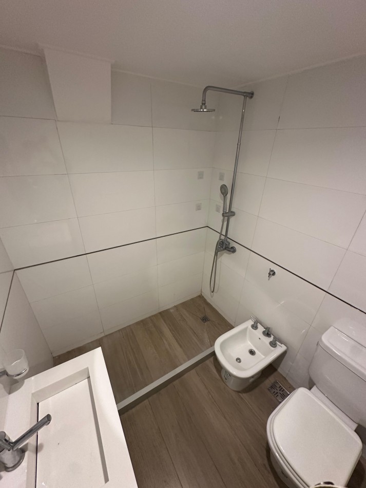 VENTA 2AMB EXCELENTE BALCON 