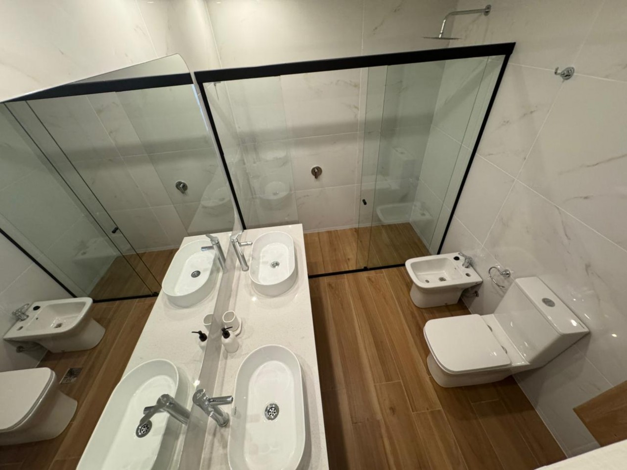 VENTA 5AMB RECICLADO COCHERA Y TERRAZA 