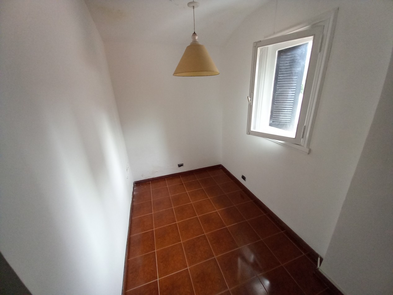 ALQUILER OFICINA solo USO PROFESIONAL CASA 6AMB 3 BAÑOS COCHERA 