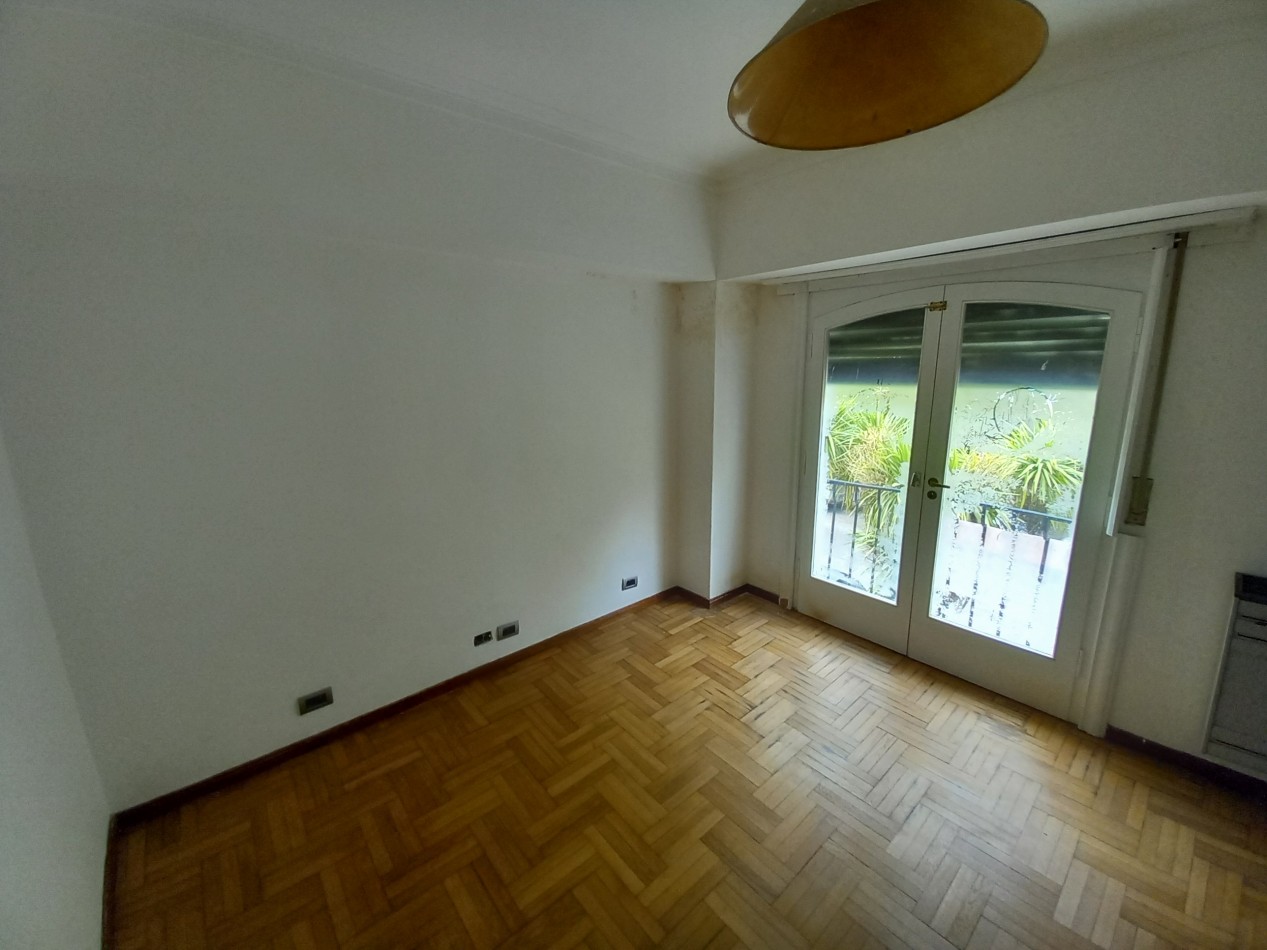 ALQUILER OFICINA solo USO PROFESIONAL CASA 6AMB 3 BAÑOS COCHERA 