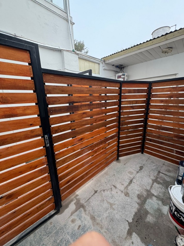 VENTA PH 1AMB ELEVTRICO RECICLADO PATIO SIN EXPENSAS 