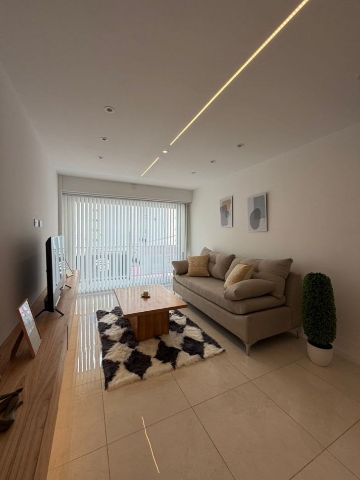 VENTA 1AMB RECICLADO CENTRO ARTEFACTO Y MUEBLES A ESTRENAR 