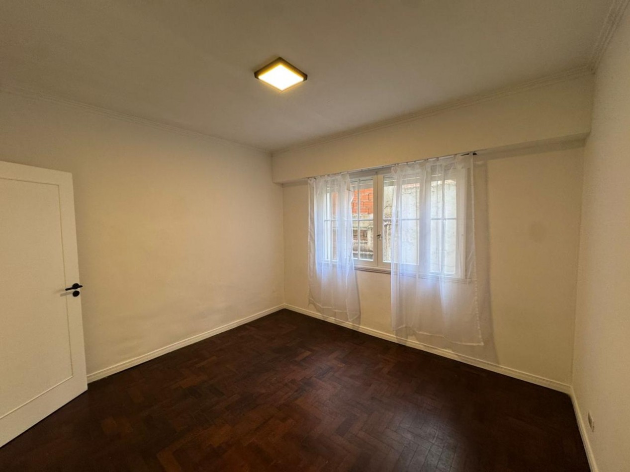 Venta 3AMB con DEPENDENCIA CENTRO 