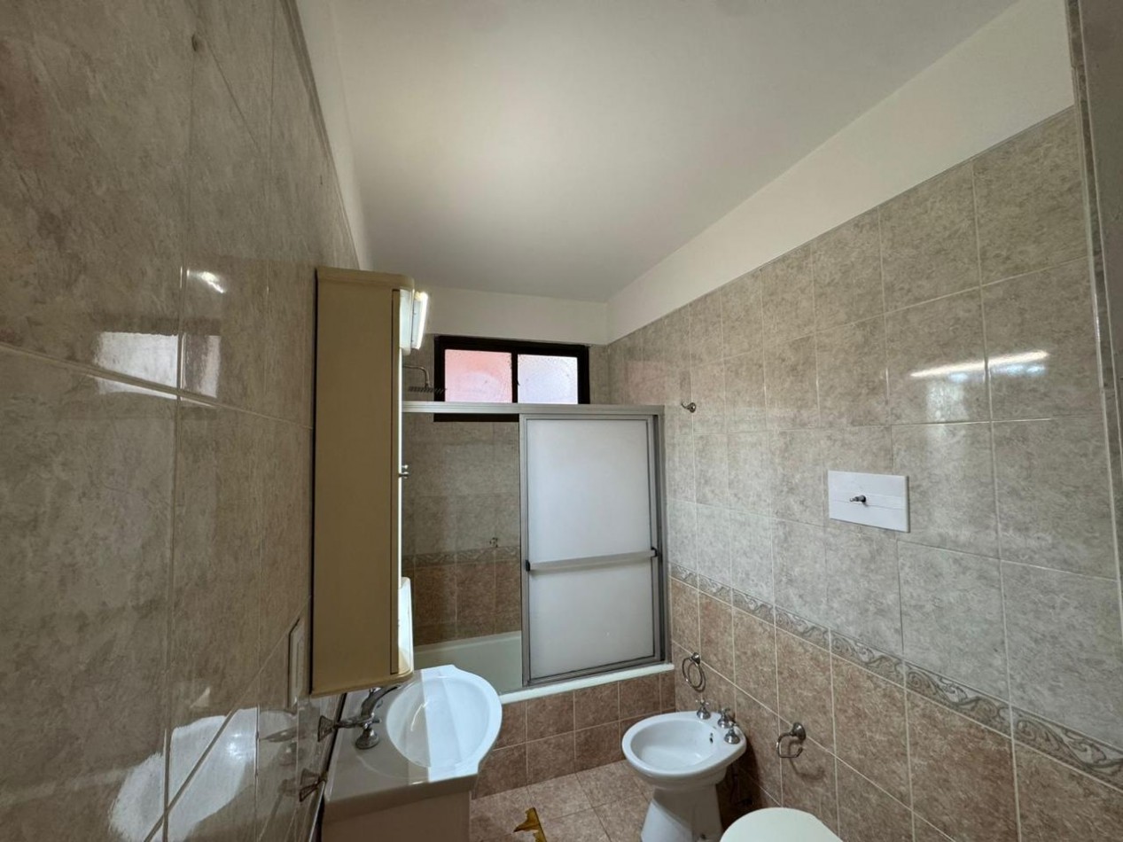 Venta 3AMB con DEPENDENCIA CENTRO 