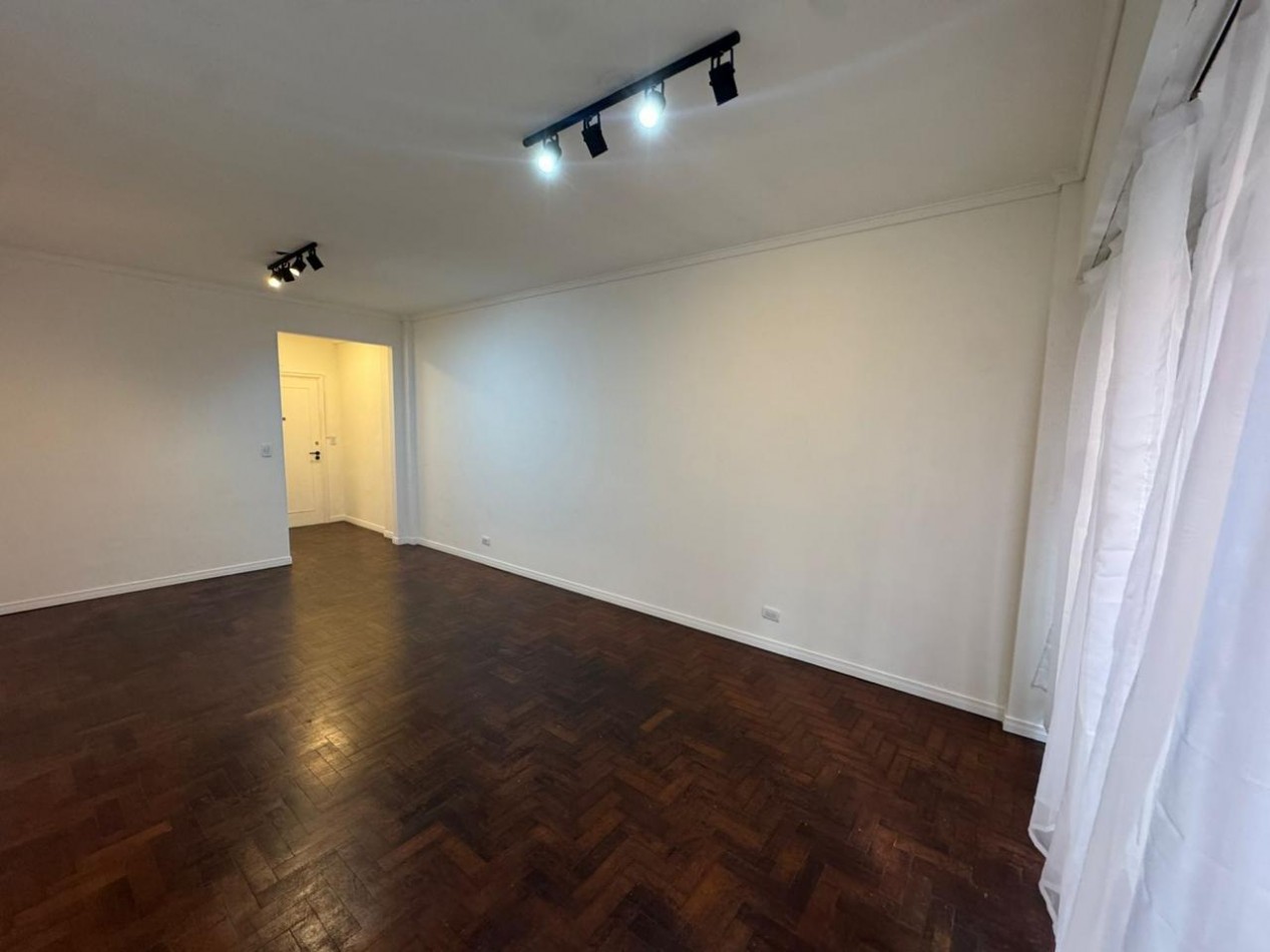 Venta 3AMB con DEPENDENCIA CENTRO 