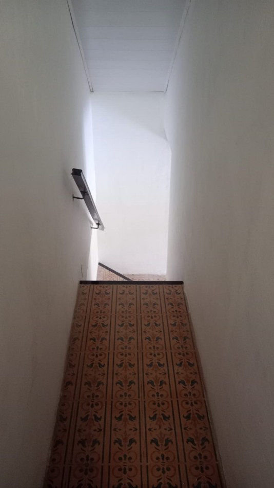 VENTA EN BLOCK 2 CASAS 1 Casa Al Frente y otra al Fondo Moreno 9100