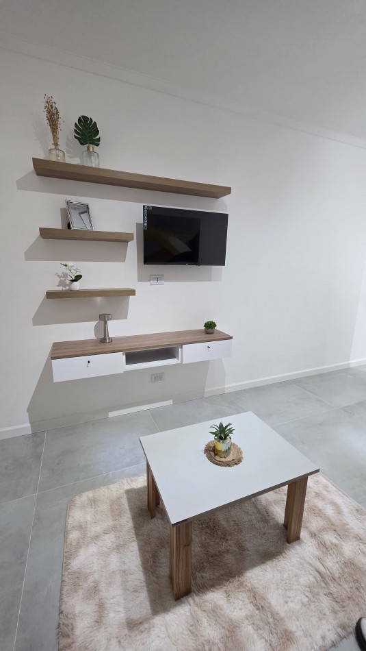 VENTA 2AMB RECICLADO FRENTE CENTRO BALCON ARTEFACTO A ESTRENAR 