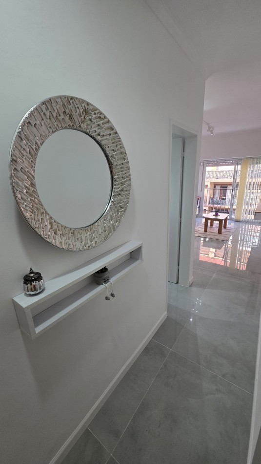 VENTA 2AMB RECICLADO FRENTE CENTRO BALCON ARTEFACTO A ESTRENAR 