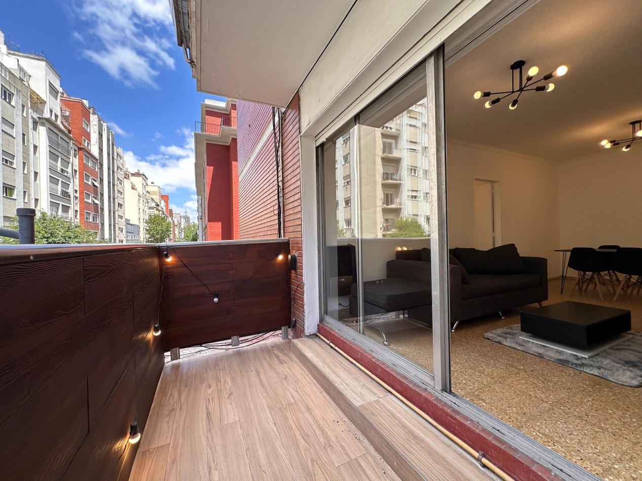 Venta 3AMB FRENTE CON BALCON CENTRO 