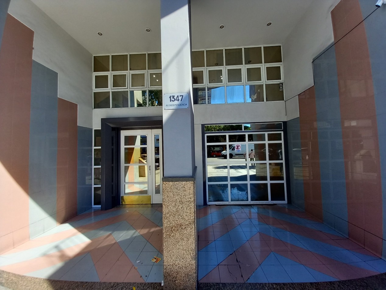 ALQUILER 3AMB COCHERA 2 BAÑOS FRENTE BALCON LA PERLA 