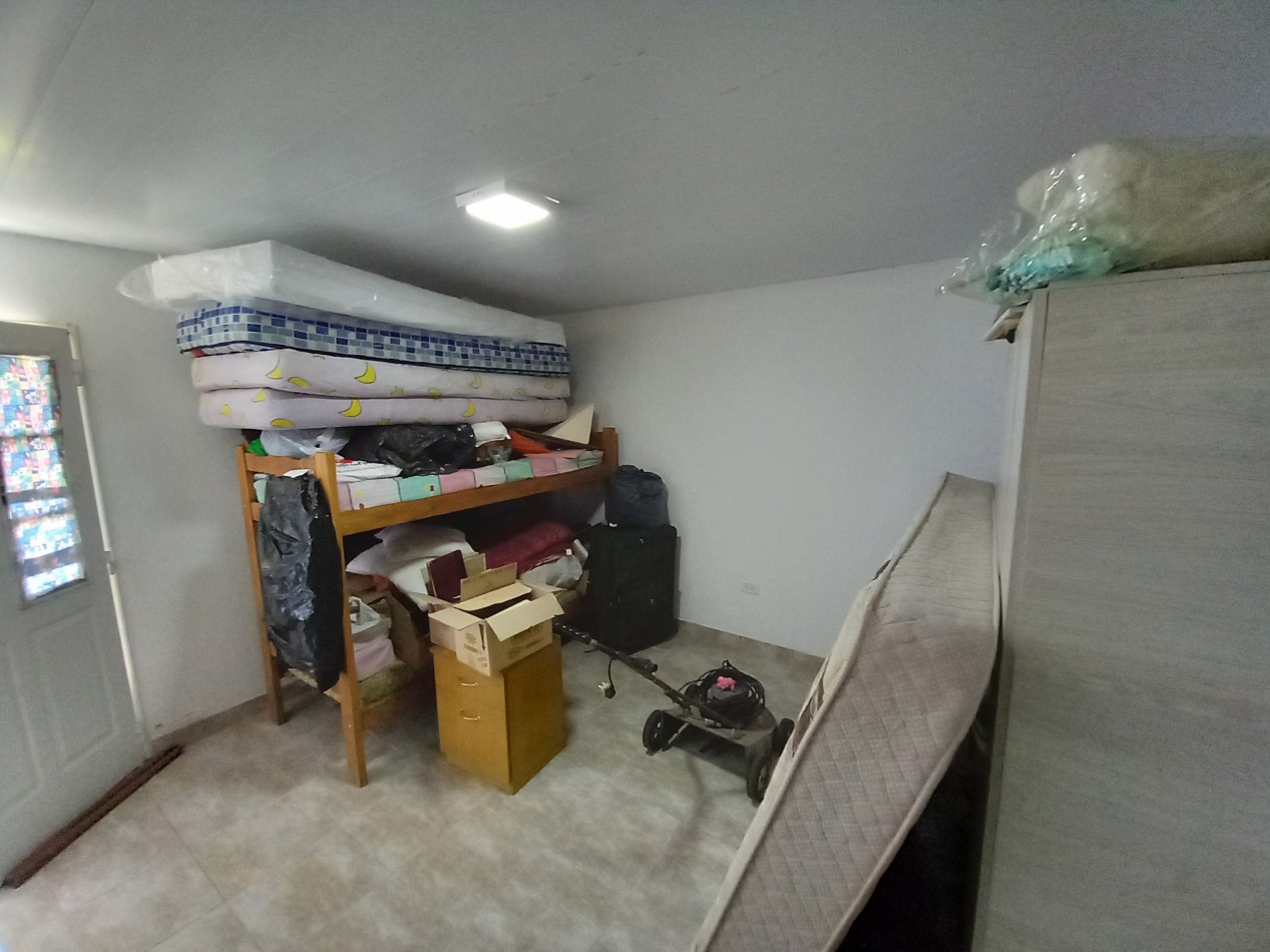  CASA 4AMB 2 BAÑOS PARQUE y COCHERA -MAS DEPARTAMENTO A TERMINAR