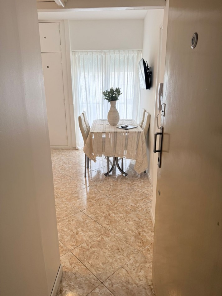 VENTA 3AMB con DEPENDENCIA CENTRO BALCON 