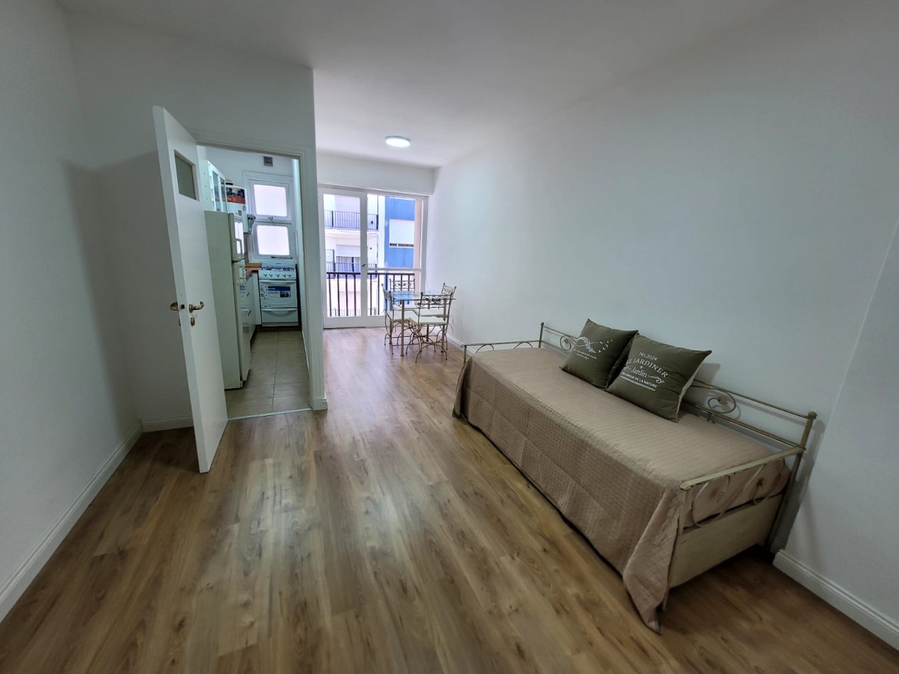 VENTA 1AMB CENTRO BALCON 