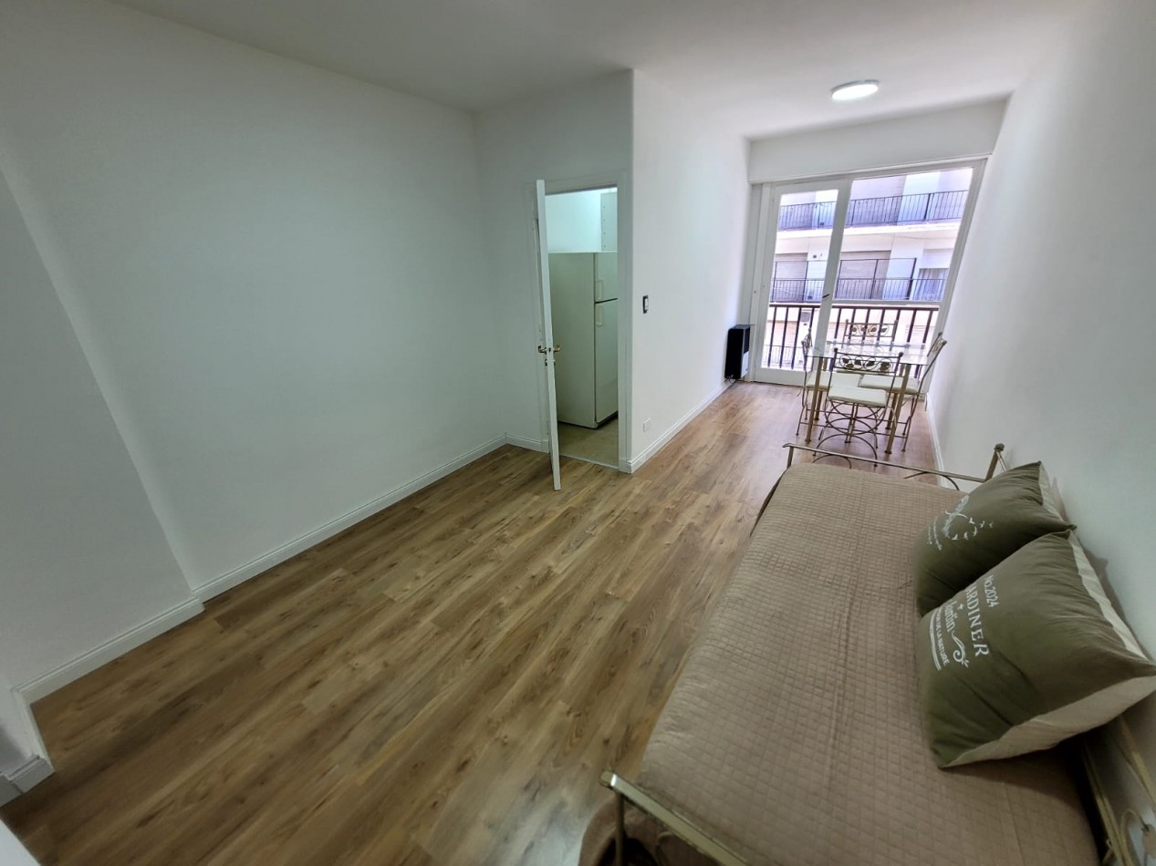 VENTA 1AMB CENTRO BALCON 