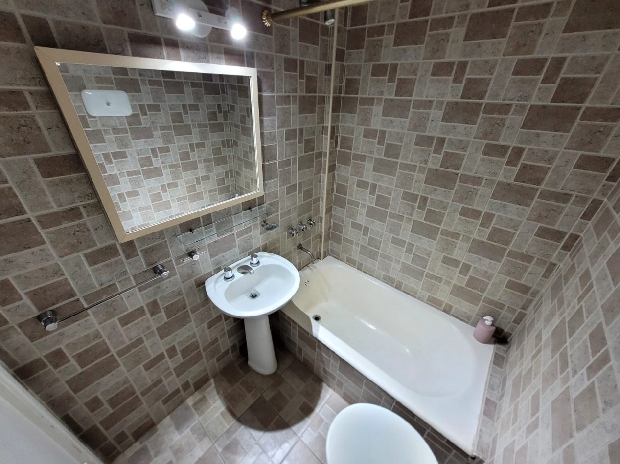 VENTA 1AMB CENTRO BALCON 