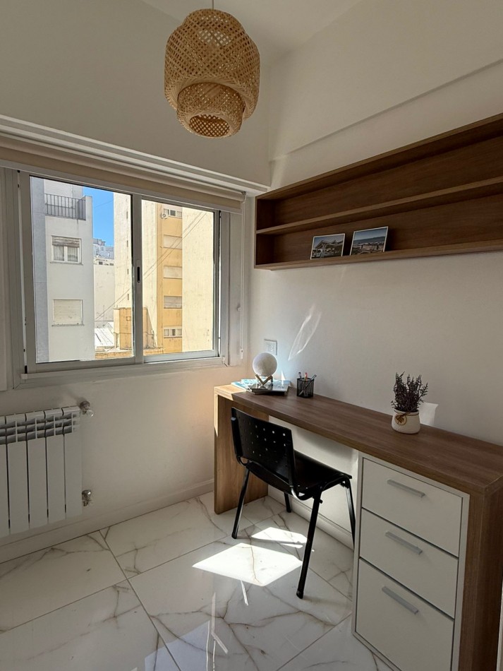 VENTA 3AMB MAS ESCRITORIO RECICLADO CENTRO BALCON 