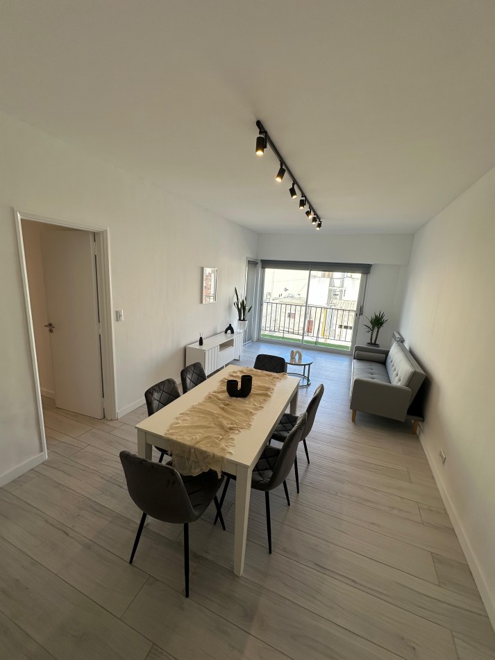 VENTA 4AMB con DEPENDENCIA y TERRAZA CENTRO 