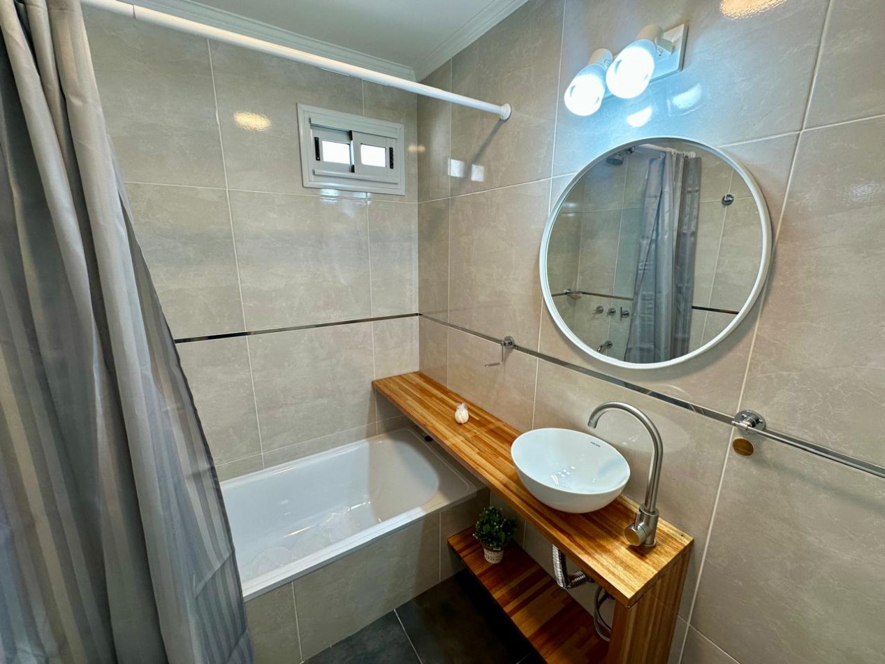 VENTA 2AMB RECICLADO con DEPENDENCIA CENTRO 