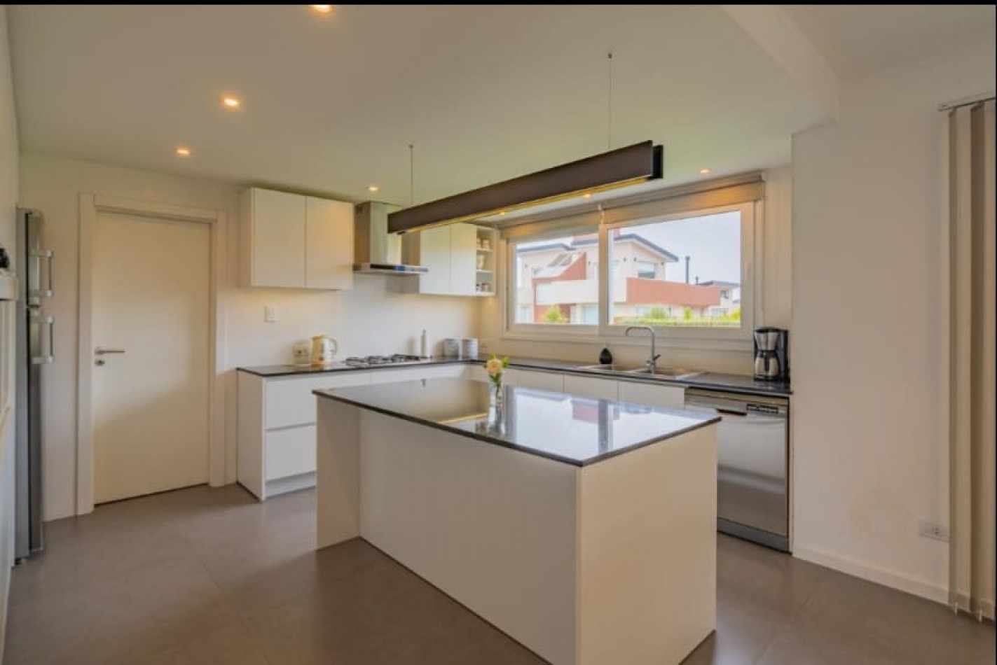 VENTA CASA BARRIO PRIVADO TIERRA DEL.MAR