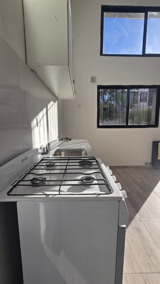 VENTA DUPLEX ALBERTI Y CHACO