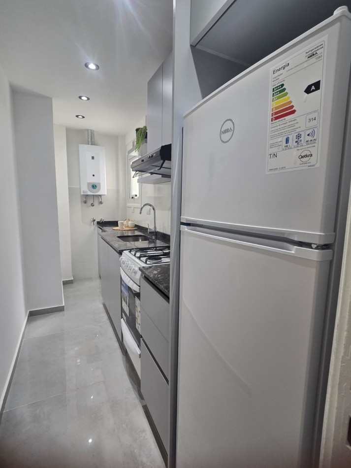 VENTA 1AMB RECICLADO CENTRO BALCON y PARRILLA 