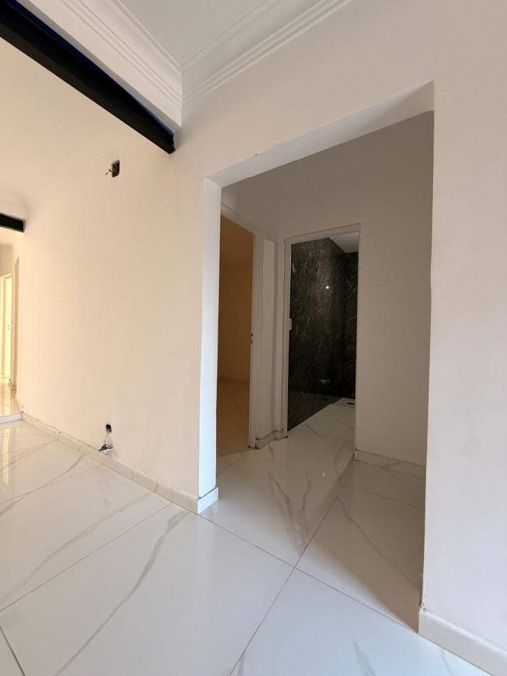 VENTA CHALET LOTE PROPIO AYOLAS al 4500