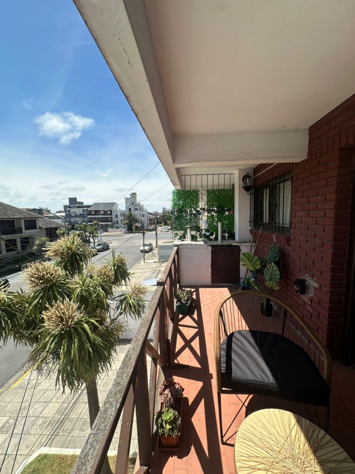 VENTA 2AMB EXCELENTE FRENTE 2 BALCONES