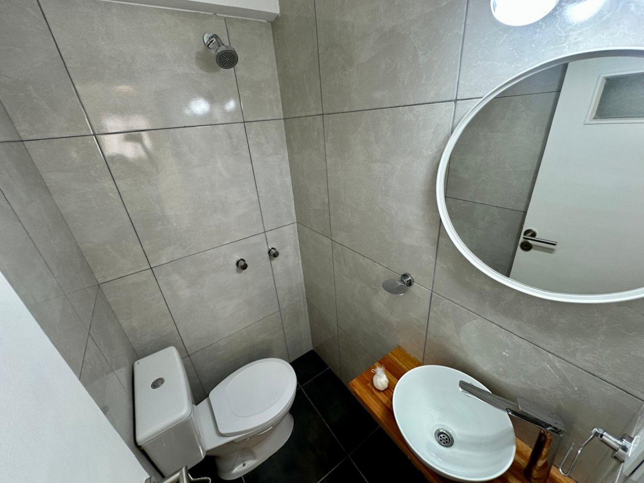 VENTA 2AMB CON DEPENDENCIA CENTRO MUEBLES Y ARTEFACTO A ESTRENAR 