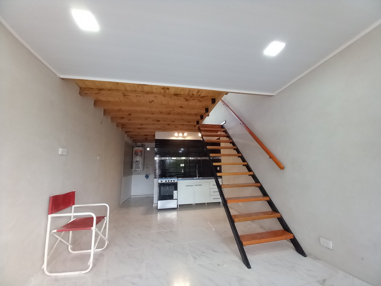 ALQUILER 2AMB PH PLANTA ALTA X ESCALERA A ESTRENAR BELGRANO 5600